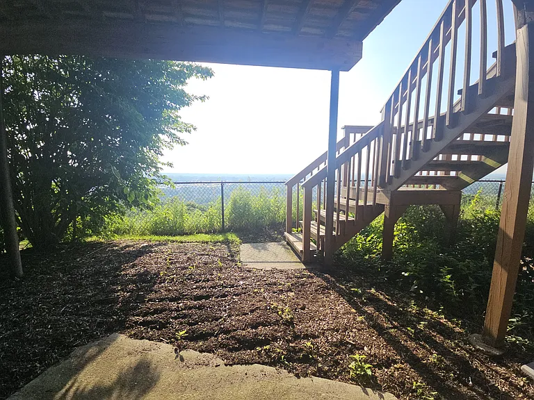 50 Alana Dr — Photo 8