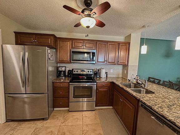 3rd image of 4002 Crockers Lake Blvd #27