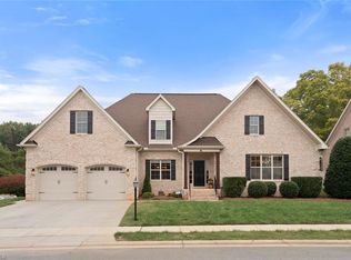 4332 Milhaven Park Ln, Winston Salem, NC 27106