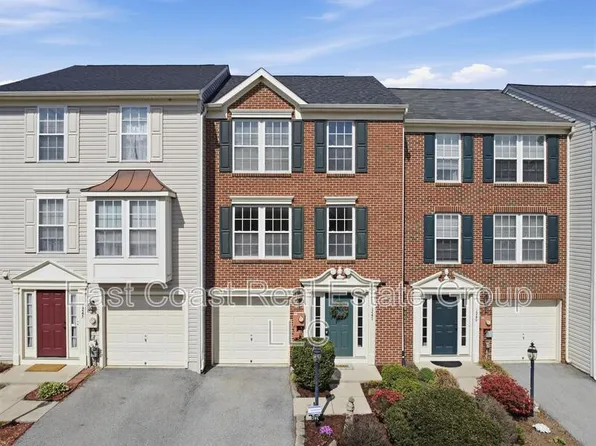 1247 Mare St, Ranson, WV 25438