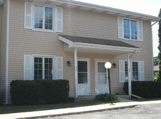 53 Sinykin Cir, Madison, WI 53714