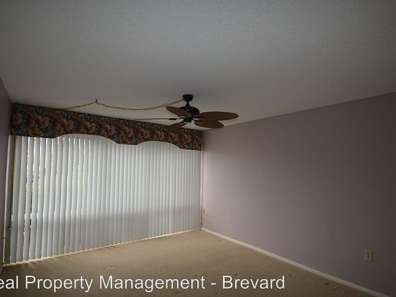 5th image of 2600 Bogey Ln APT A