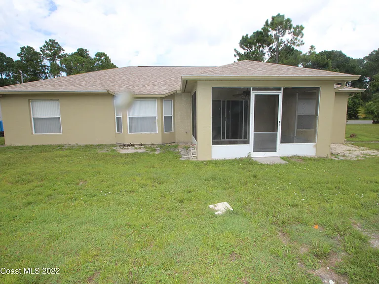 1738 Loquat Ct NW — Photo 26