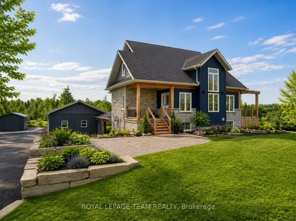 114 Charles Holden Ave, Merrickville Wolford, ON K0G 1N0