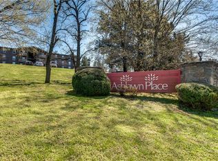 710 Ashlawn Pl, Nashville, TN 37211