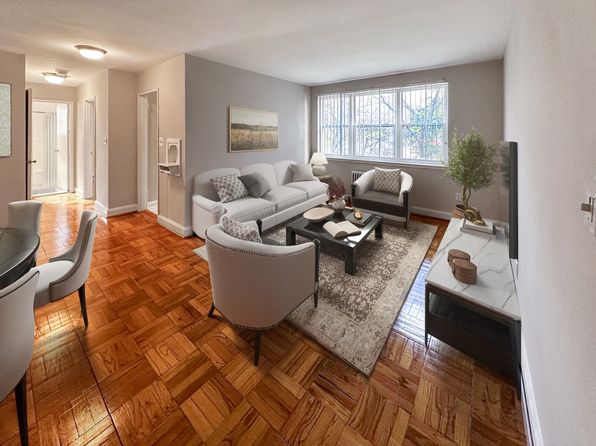 3429 Yuma St NW #429-204
