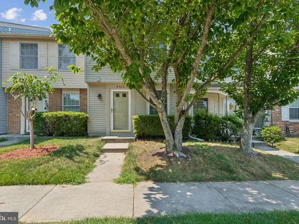 8483 Aurora Ct, Lorton, VA 22079