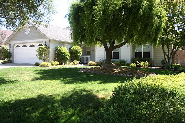 1st image of 758 Coiner St