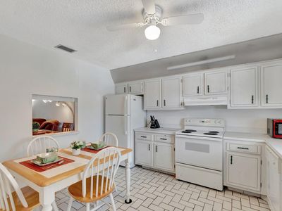 233 Down East Lane, Lake Worth, FL, 33467