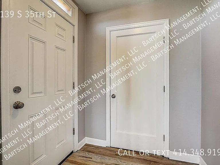3139 S 35th St — Photo 7