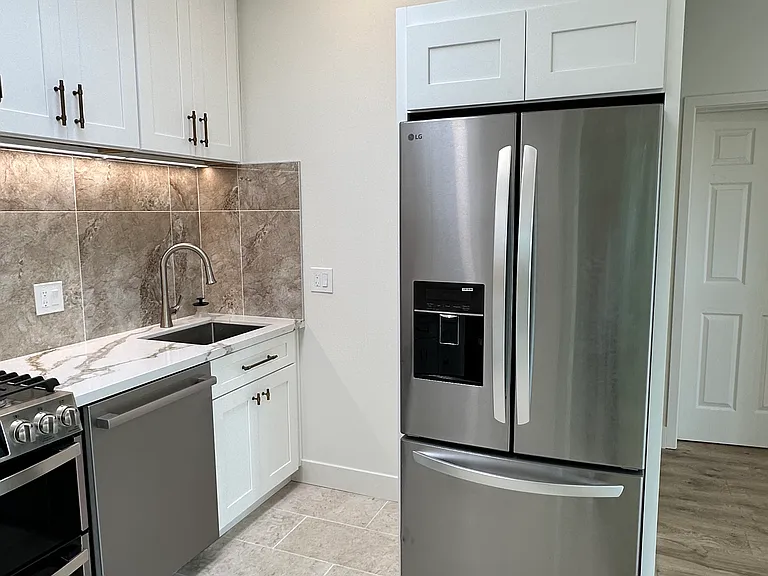 1010 Hillside Ave — Photo 29
