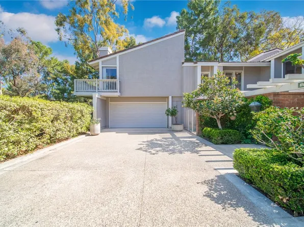 28 Rocky Knl #4, Irvine, CA 92612