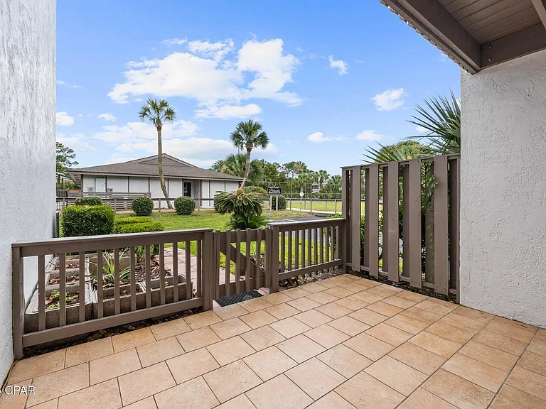 6901 N Lagoon Dr #1 — Photo 29