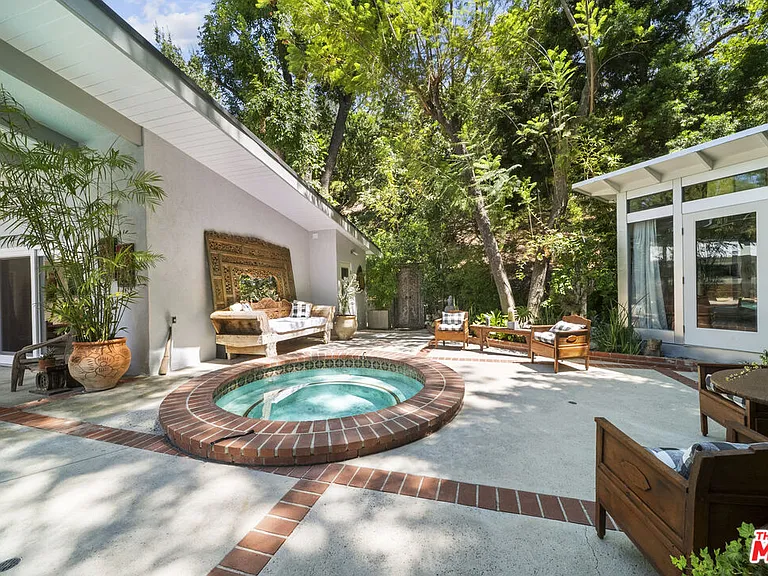 4620 Balboa Ave — Photo 39