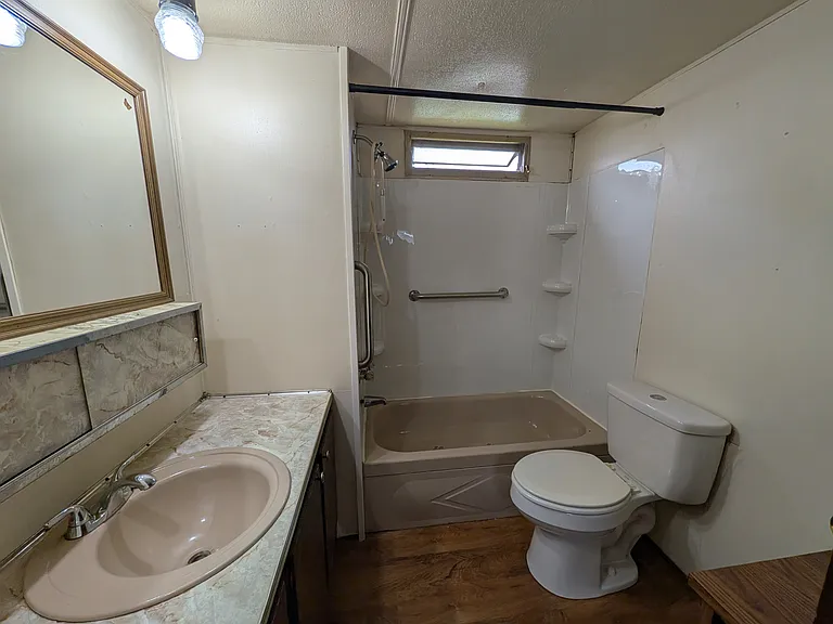 129 Ashlyn Dr — Photo 9