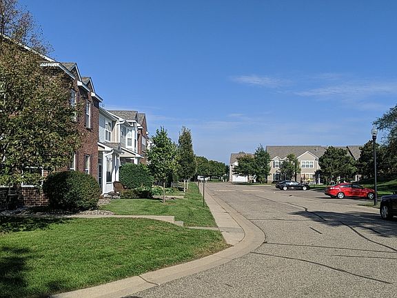 4th image of 10921 Fergus St NE