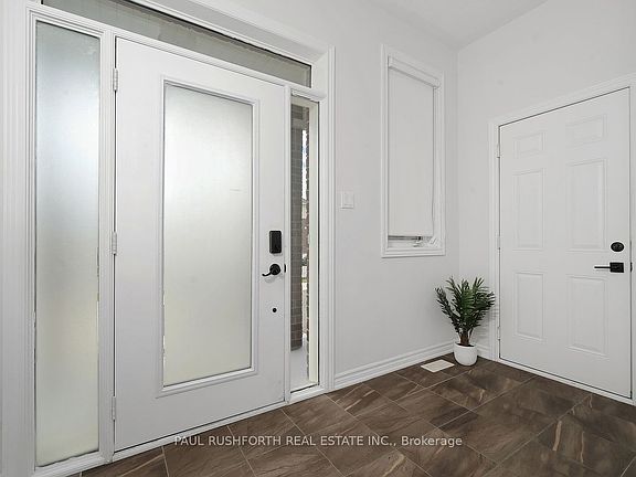 3rd image of 305 Lamarche Ave