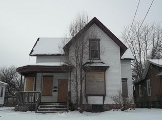 953 S 3rd St, Rockford, IL 61104