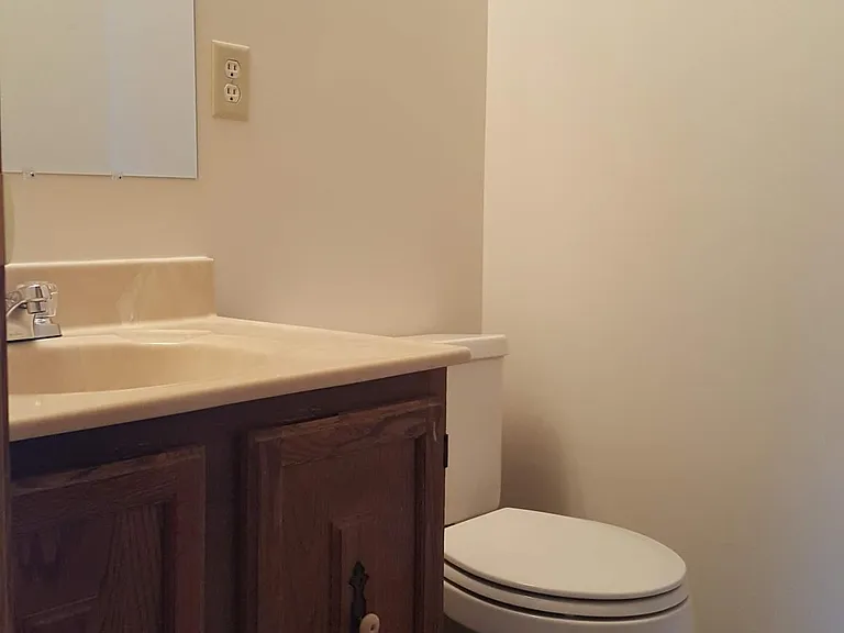 5909 Elkcrest Dr — Photo 14