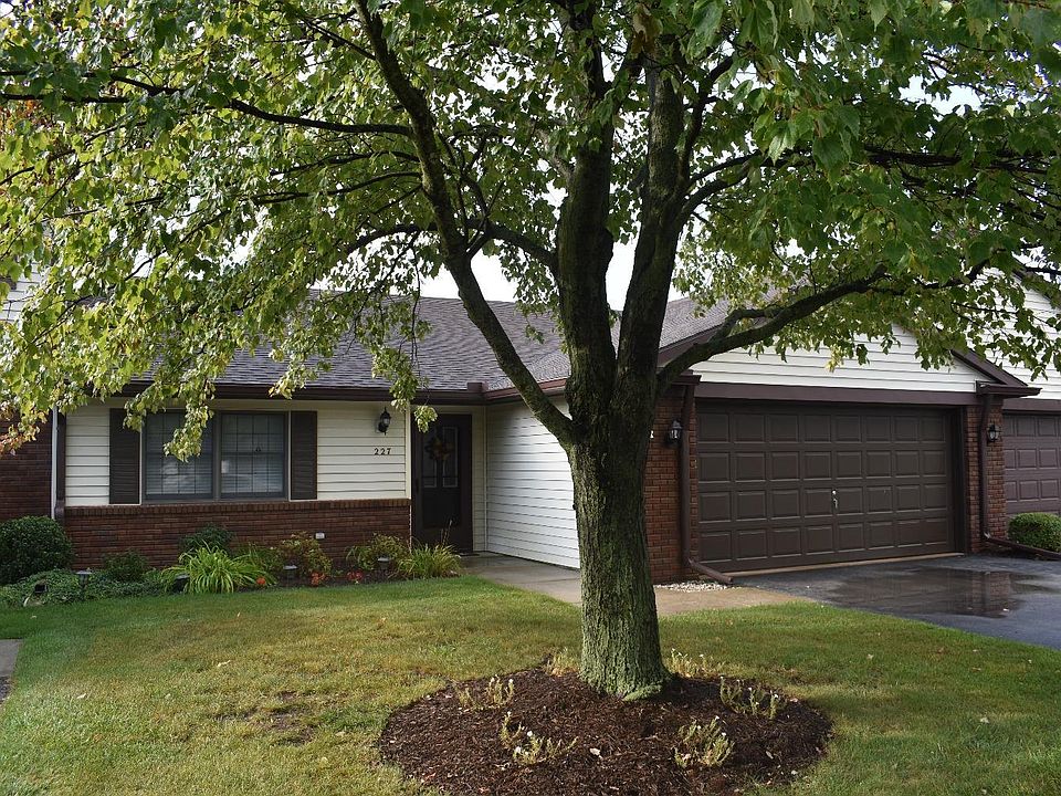 1st image of 4630 Pinewood Dr APT 227