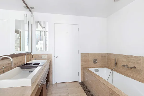 Rented by Compass | media 35