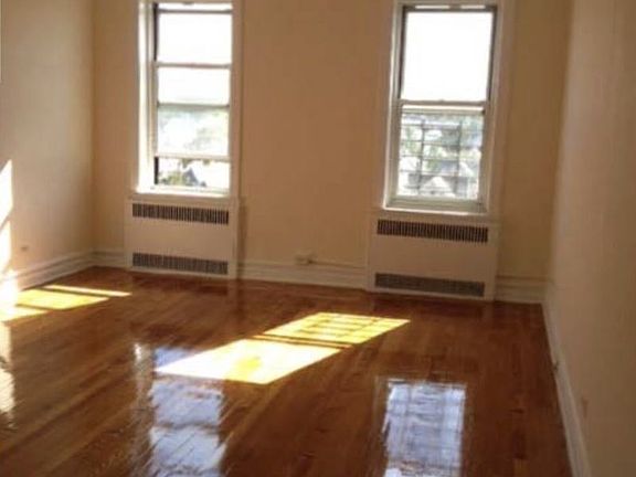 5th image of 6282 Saunders St APT 2A
