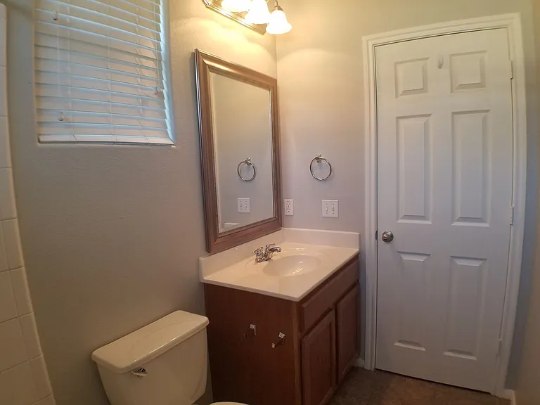 2502 Allred Dr — Photo 18