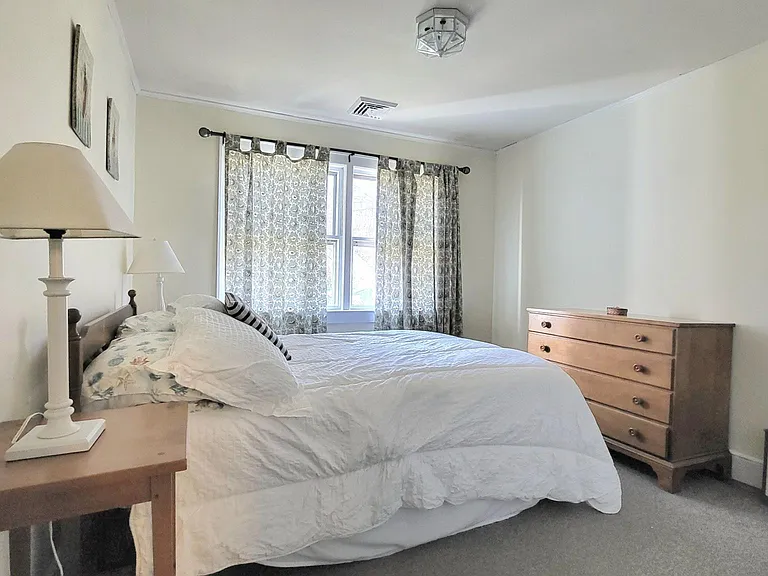 9 Myrtle Cir — Photo 12