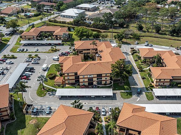 3rd image of 6146 Whiskey Creek Dr APT 704