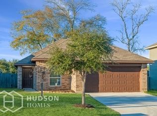 946 Oak Falls Dr, Willis, TX 77378