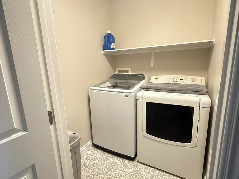 8727 Tom Noon Ave #101 — Photo 4