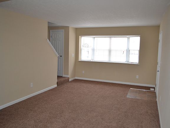 2nd image of 478 Quail Valley Ct