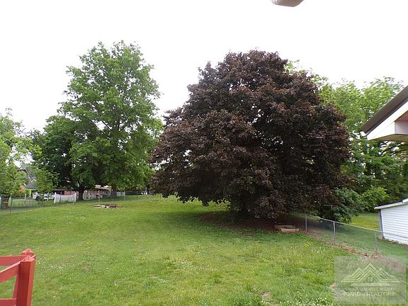 3rd image of 1610 Princeton Ave