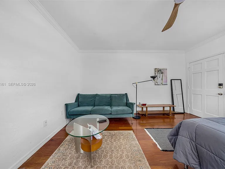 901 Meridian Ave #207 — Photo 6