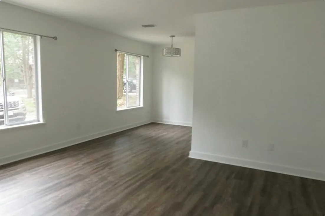 617 Holyoke Court, Unit A — Photo 3