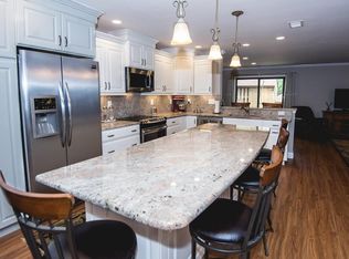 308 Albans Ct, Malvern, PA 19355