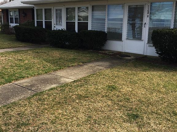 2nd image of 1168B Clydebank Ct
