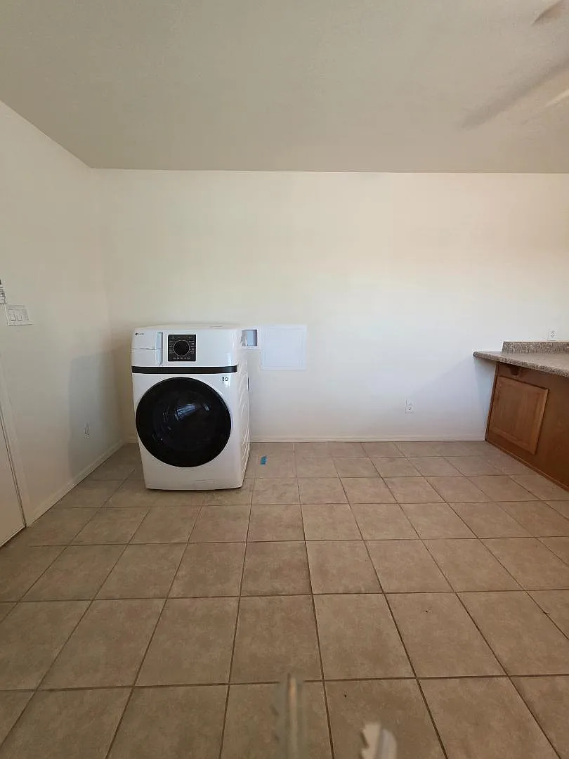 2182 S 46th Way Unit B — Photo 4