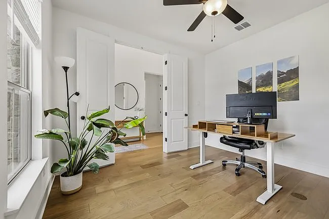 6717 Liberty Grotto Ct — Photo 16