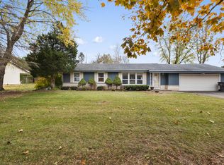 311 Ahrens Dr, Mukwonago, WI 53149