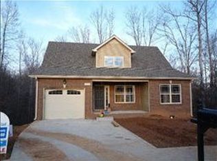 321 David Dr, Clarksville, TN 37040