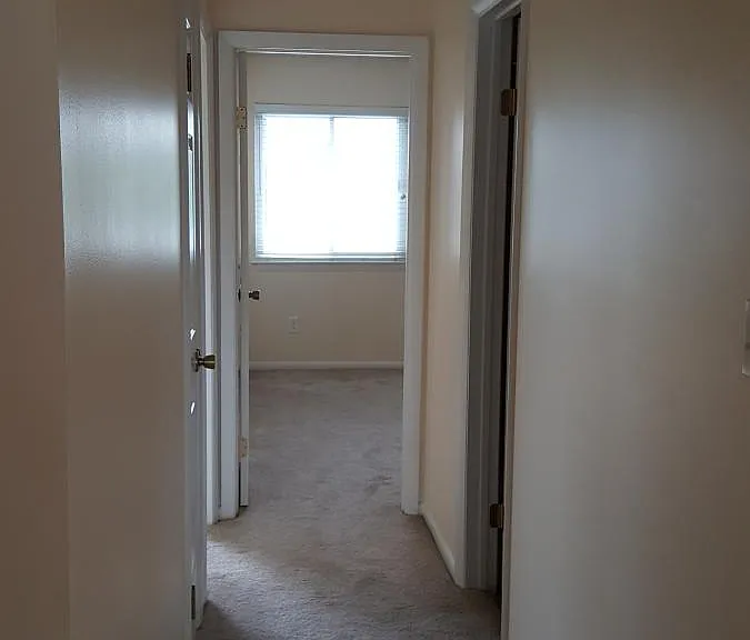 726 Quesnel Dr — Photo 21