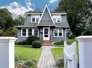 64 Squaw Brook Rd, North Haledon, NJ 07508