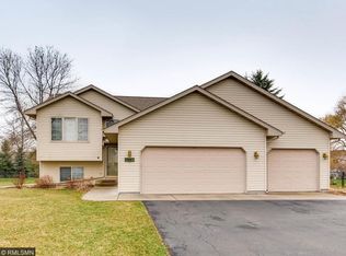 524 Sumerlin Rd NW, Saint Michael, MN 55376