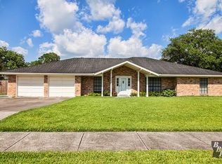 1607 Saint Charles St, Houma, LA 70360