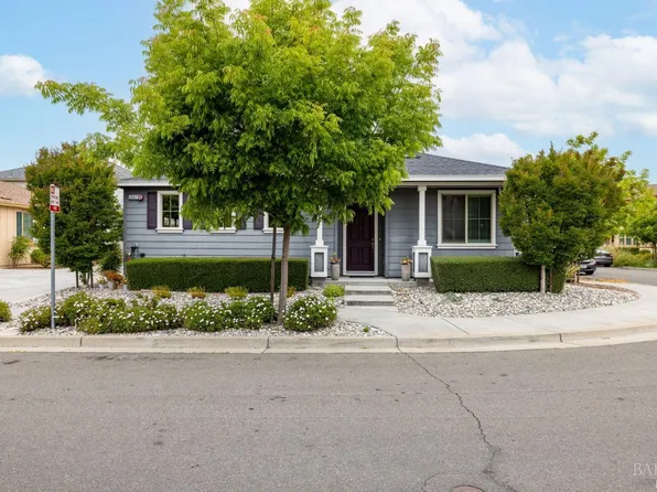 2407 Avignon Circle, Santa Rosa, CA 95403