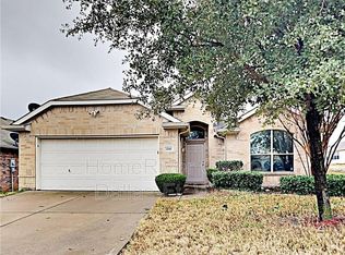 3740 Sapphire St, Fort Worth, TX 76244