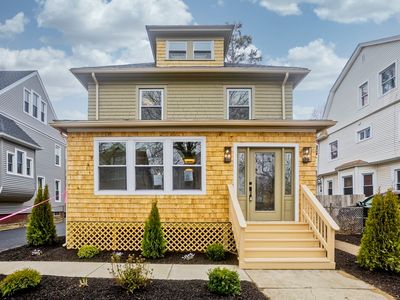 56 Colonial Ave, Springfield, MA, 01109