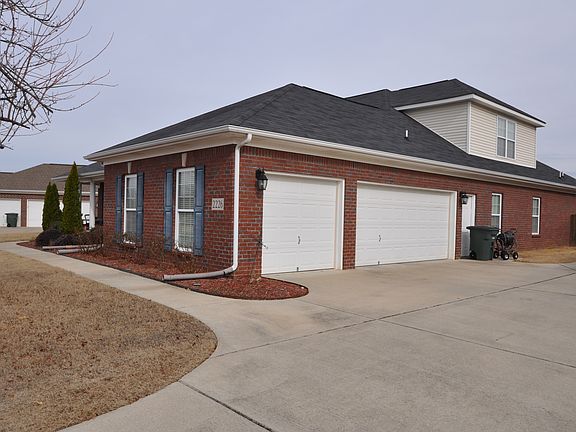 2nd image of 2226 Towne Park Dr SW