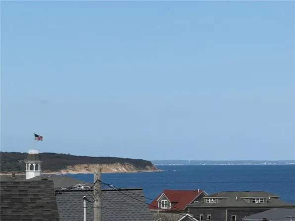 1289 High St, Block Island, RI 02807